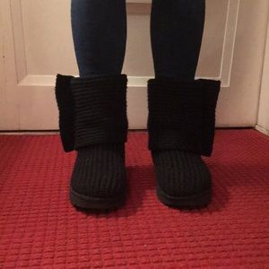 Black Classic UGG Cardy Boots